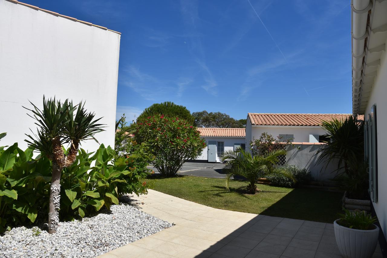 Hotel Jerodel Le Bois-Plage-en-Re Exterior photo