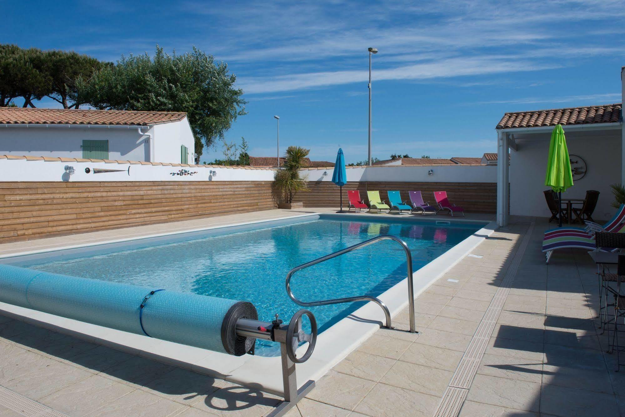 Hotel Jerodel Le Bois-Plage-en-Re Exterior photo
